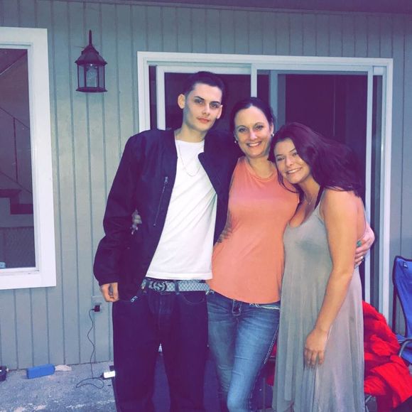 Meet your Posher, Kyle - Picture 1 of 1